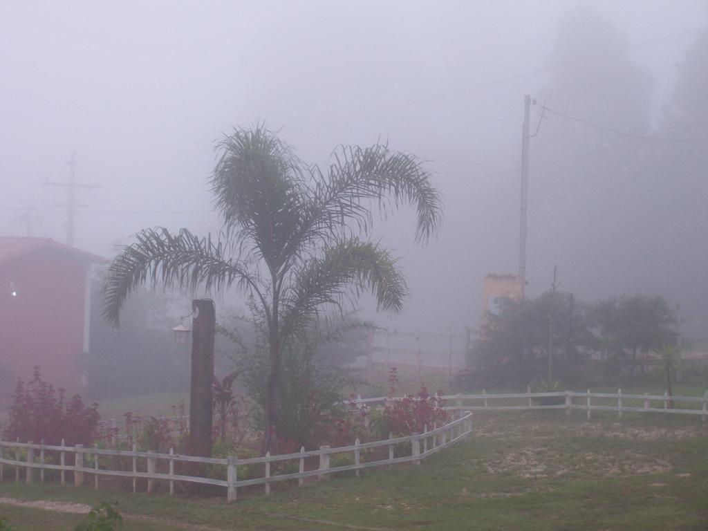 Pousada Vila Do Campo Lavras Novas Exterior foto